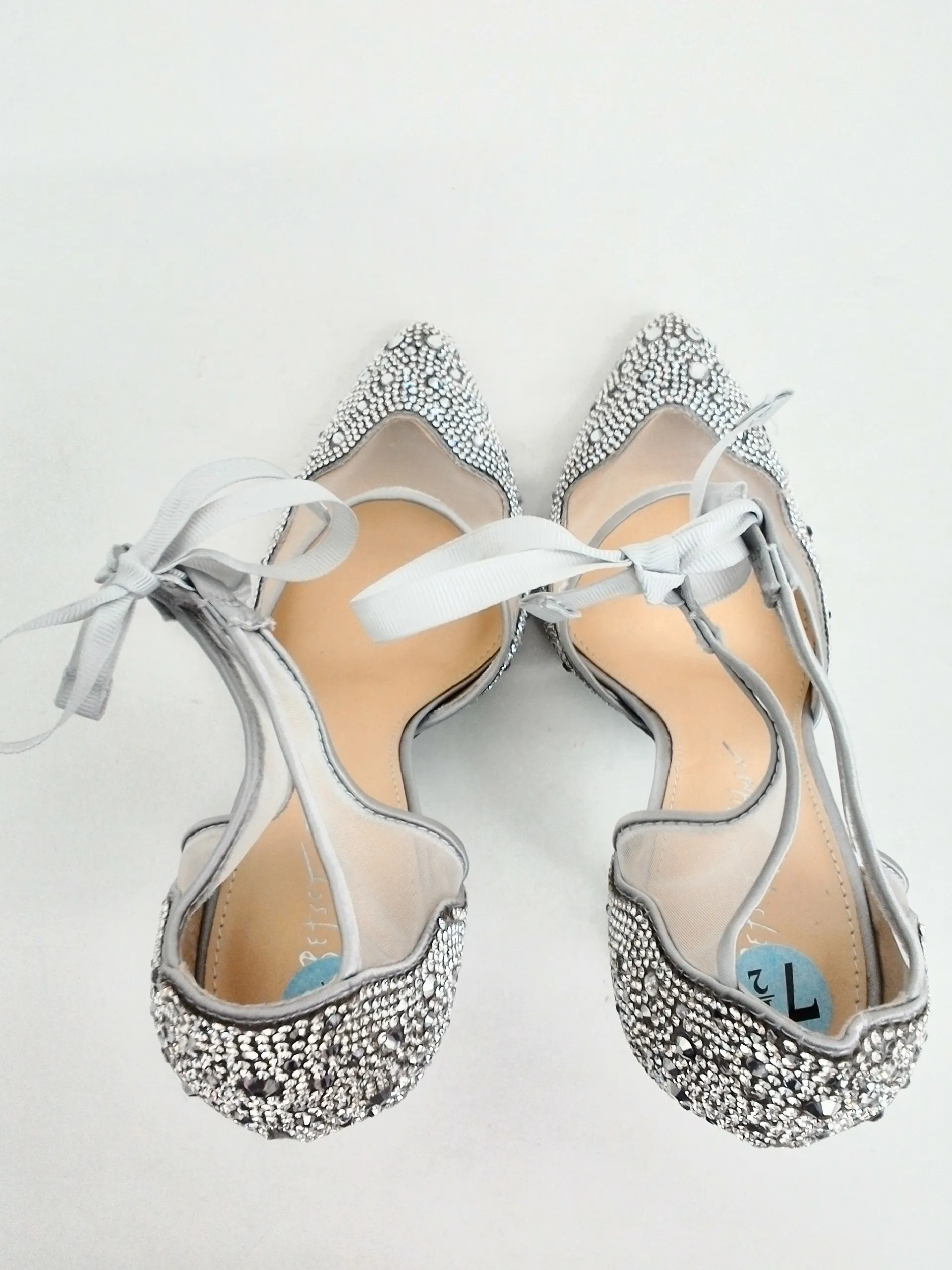 Betsey Johnson Women's Iris Silver/GreyPumps Size 7.5 M