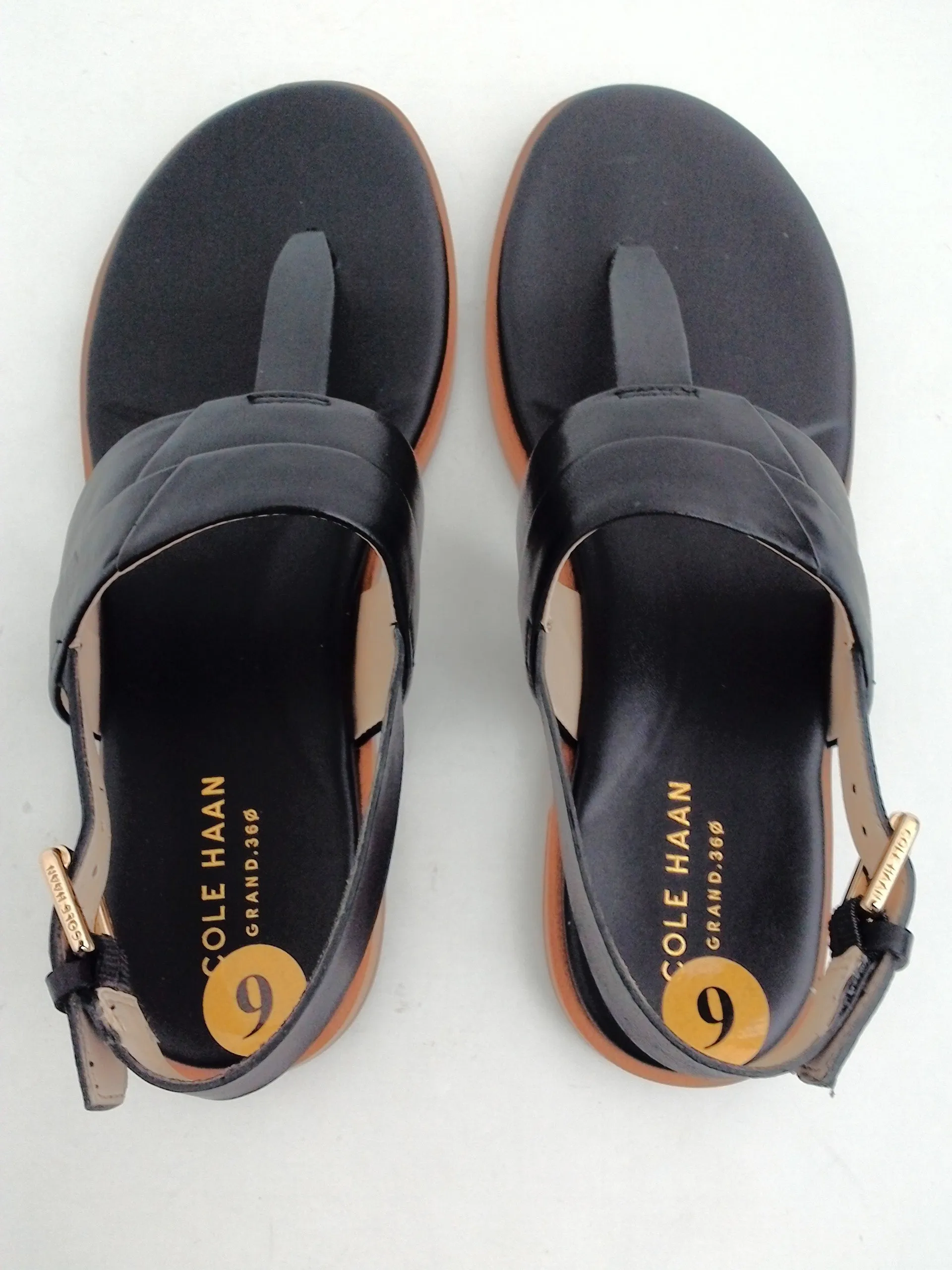 Cole Haan Women's Flat Black Thong Sandal Size 6 M