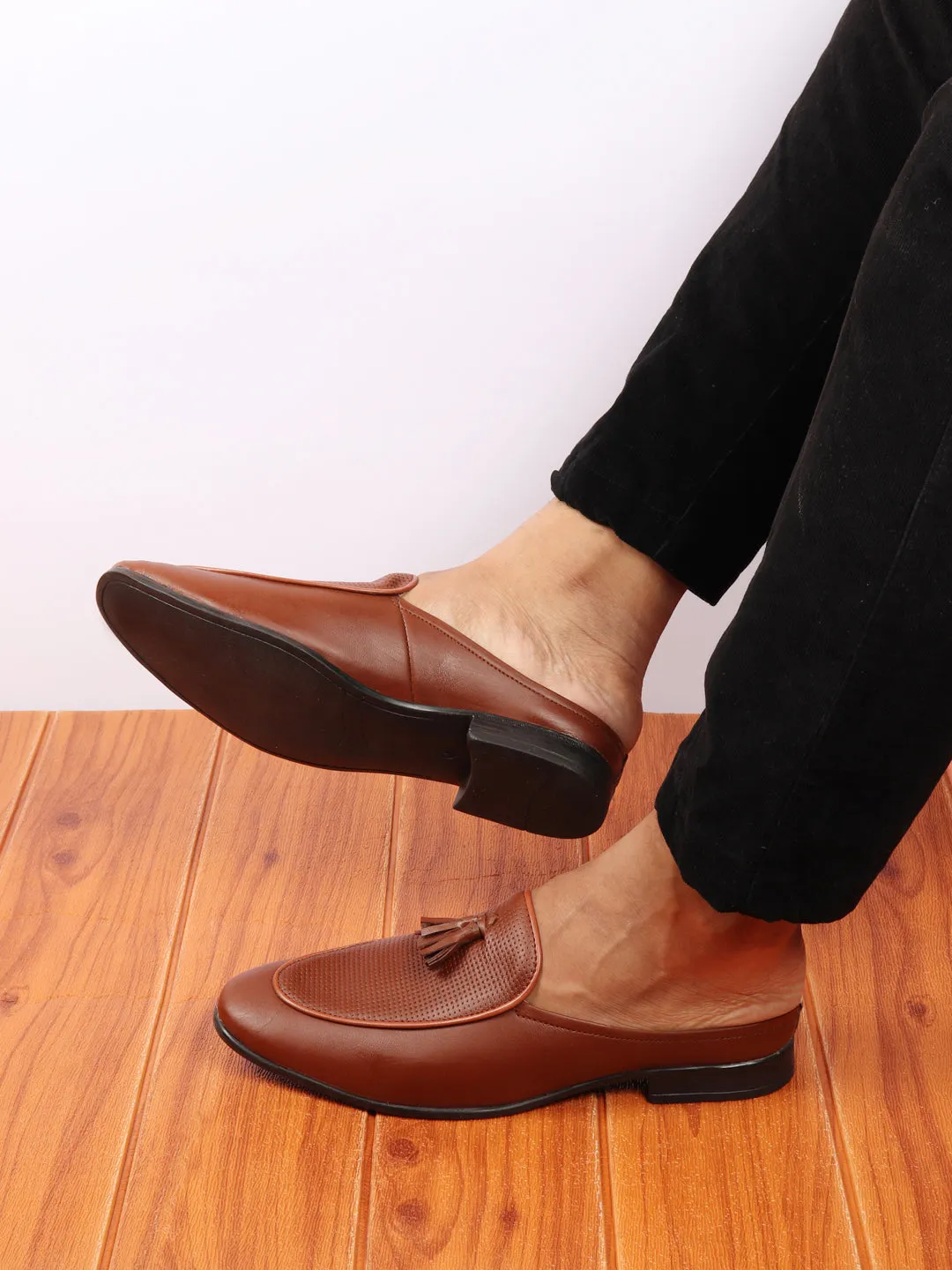 Men Tan Back Open Tassle Leather Slip On Shoes